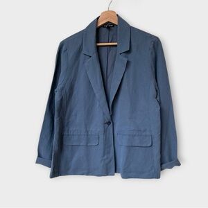 Eileen Fisher Linen Silk Twill Easy Fit Blazer in Eclipse Blue, size XS